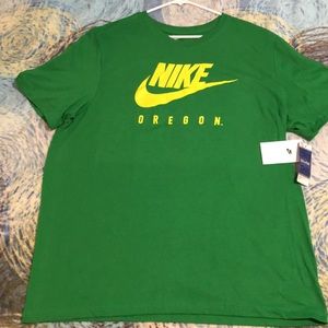 XL NIKE LOGO NIKE OREGON NCAA T SHIRT NIKE OREGON DUCKS